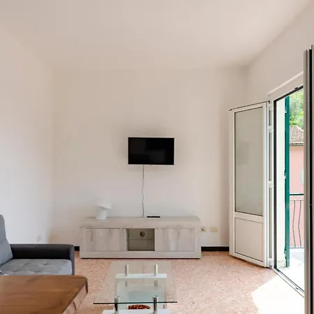 Joivy Family Flat With 3 Balconies, 10 Min To Daire *