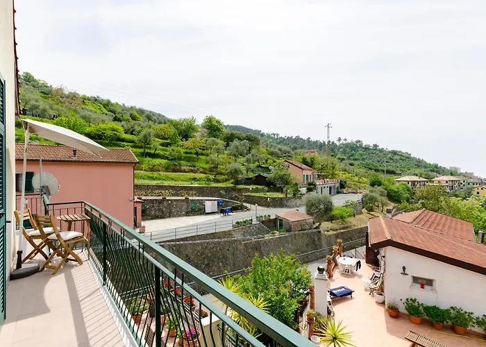 Joivy Family Flat With 3 Balconies, 10 Min To * Moneglia