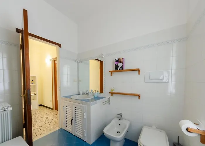 Joivy Family Flat With 3 Balconies, 10 Min To *