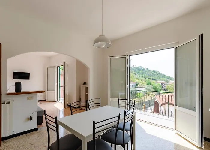 Lägenhet Joivy Family Flat With 3 Balconies, 10 Min To Moneglia